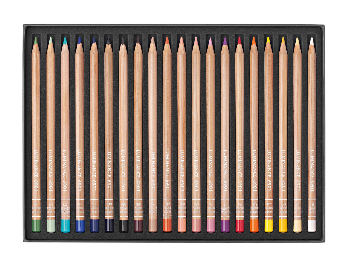 Caran d'Ache Luminance Set of 20 - Portrait (6901-920)