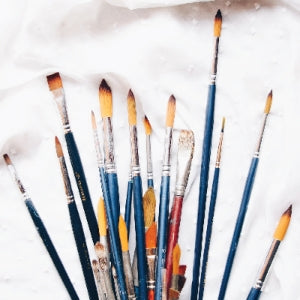 ARTIST BRUSHES
