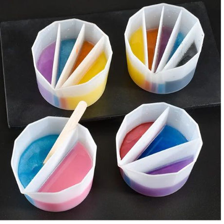 MAD Segmented Silicone Pouring Cups